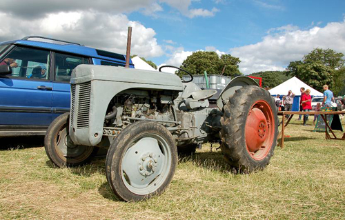 Old Tractor Picture Magnets