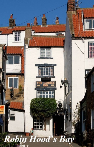 Robin Hood's Bay Picture Magnets