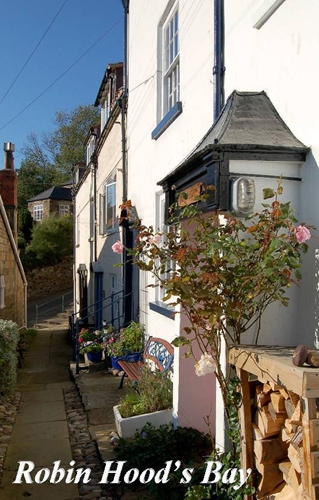 Robin Hood's Bay Picture Magnets